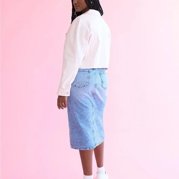 Pink cropped Jean jacket - Picture 8 of 11